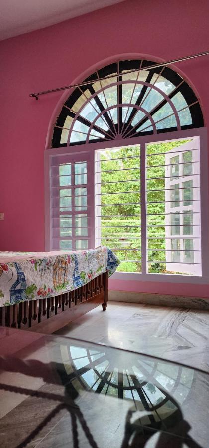 Отель Jj'S White House Thrissur Экстерьер фото